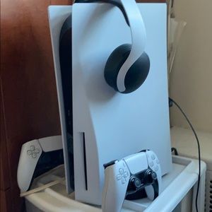 SONY PLAYSTATION5 (PS5) *BUNDLE*